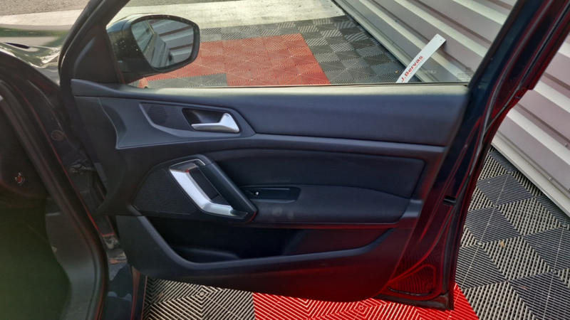 Peugeot 308 Sw bluehdi 130ch ss bvm6 active business