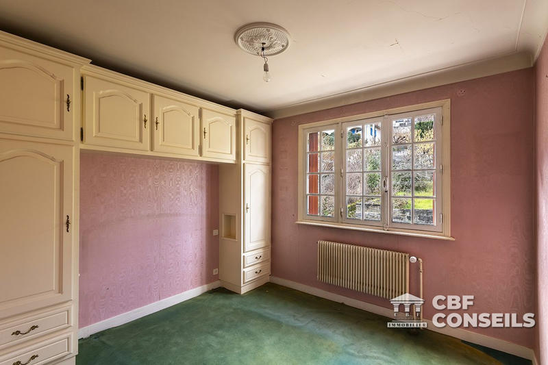 Maison - 160 m² - 8 pièces