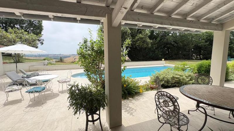 Maison de campagne - 230 m² - 6 pièces