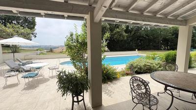 Maison de campagne - 230 m² - 6 pièces