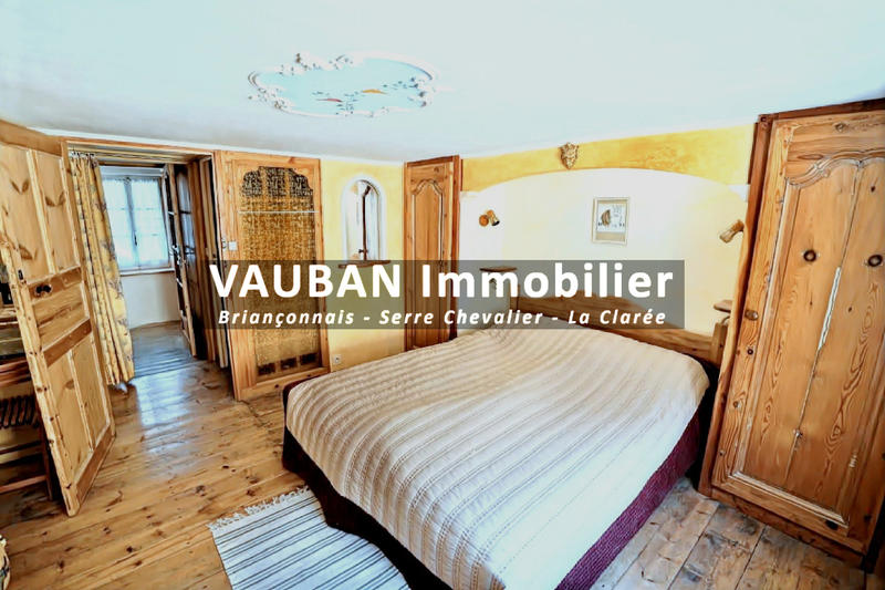 Maison - 99 m² - 5 pièces