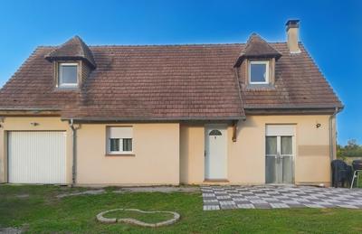 Maison - 94 m² - 4 pièces