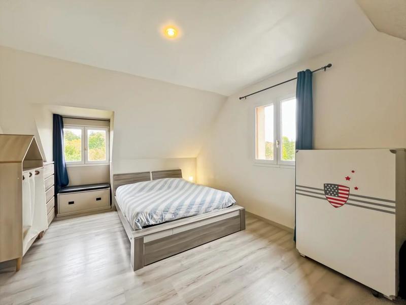 Pavillon - 104 m² - 6 pièces