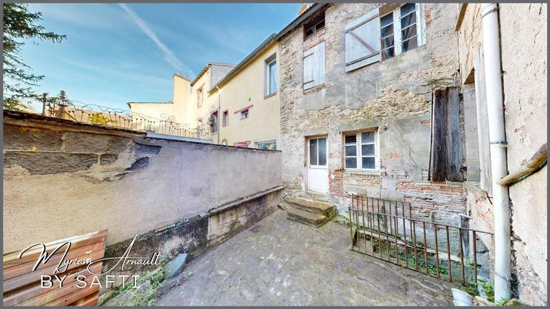 Maison - 190 m² - 9 pièces