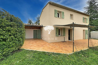 Villa - 87 m² - 4 pièces