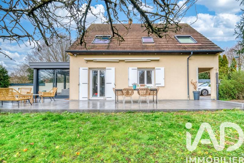 Maison - 131 m² - 6 pièces
