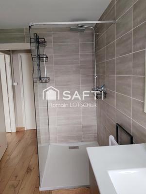 Maison - 240 m² - 6 pièces