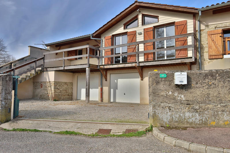 Maison de village - 78 m² - 2 pièces