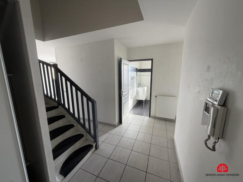 Appartement - 98 m² - 5 pièces