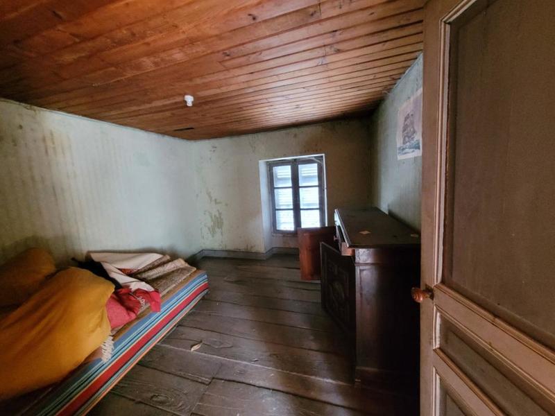 Maison - 216 m² - 10 pièces