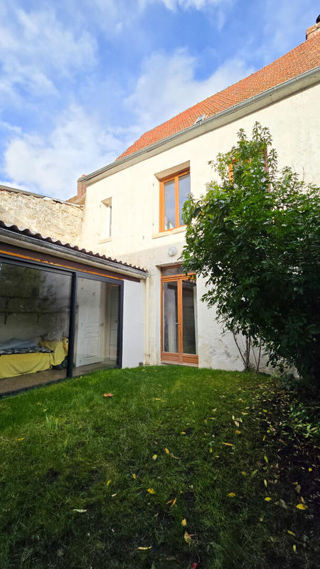 Maison - 127 m² - 8 pièces