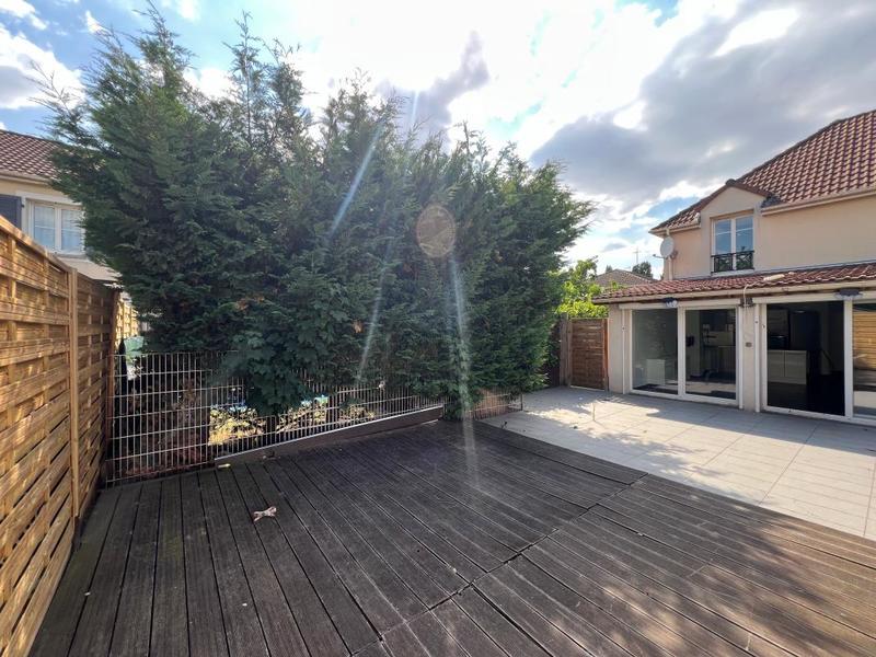 Maison - 65 m² - 4 pièces