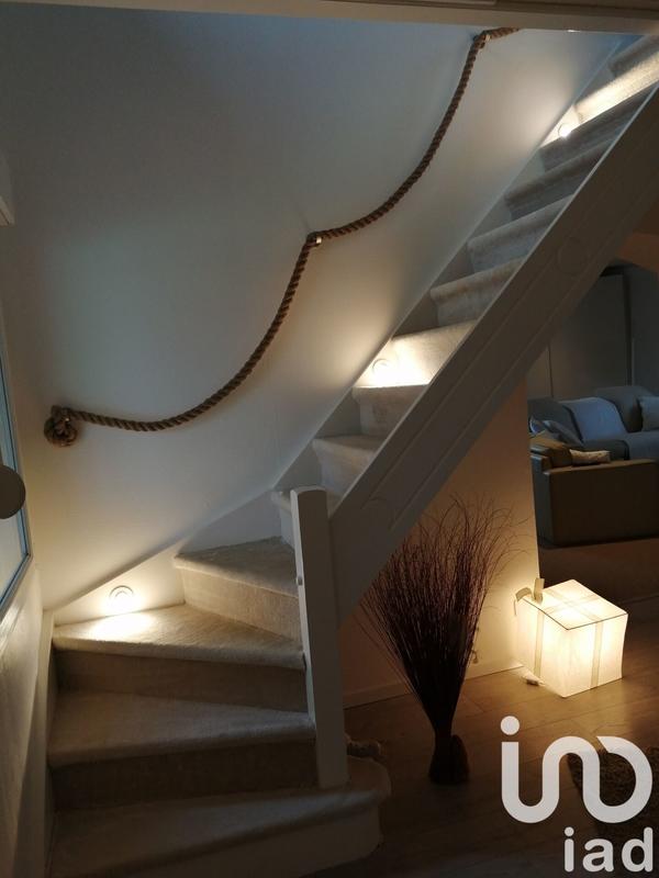 Maison - 208 m² - 4 pièces