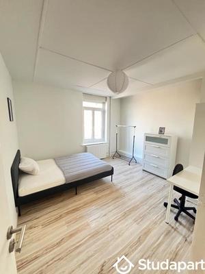 Chambre - 10 m² - 1 pièce