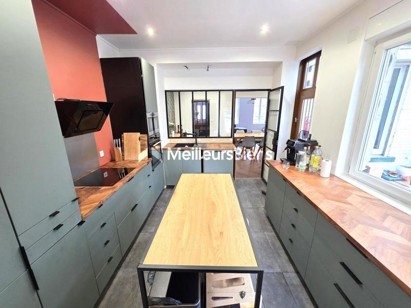 Maison de ville - 124 m² - 4 pièces