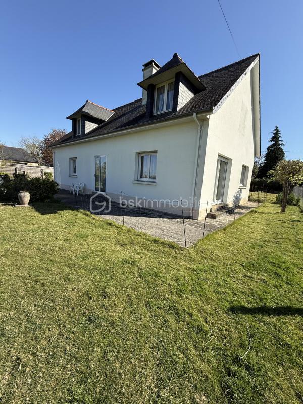 Maison - 161 m² - 7 pièces