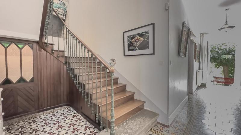 Maison de maîtres - 325 m² - 8 pièces