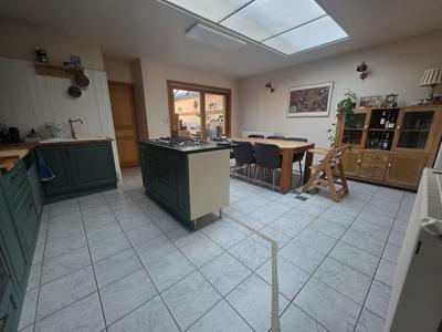 Maison - 160 m² - 5 pièces