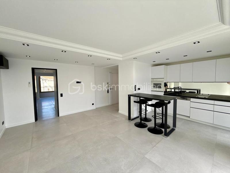 Appartement - 49 m² - 2 pièces