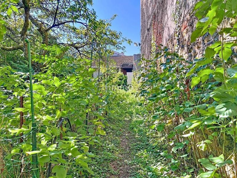 Maison - 290 m² - 11 pièces