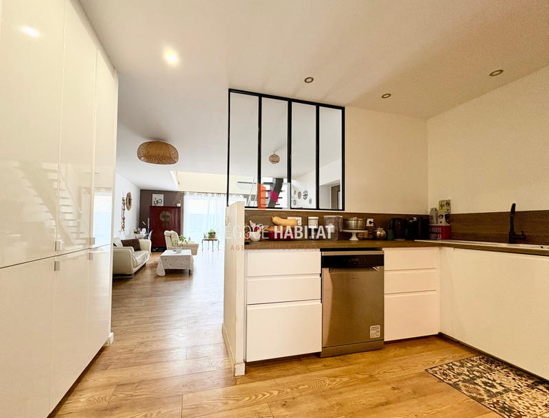 Duplex - 135 m² - 5 pièces