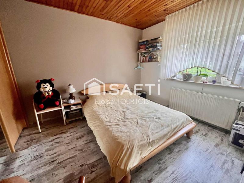 Maison - 215 m² - 12 pièces