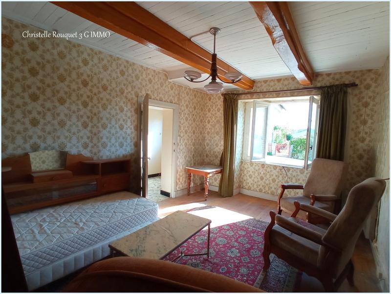 Maison - 121 m² - 7 pièces