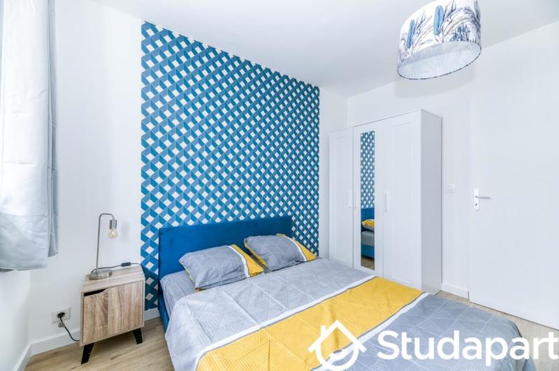 Chambre - 10 m² - 1 pièce