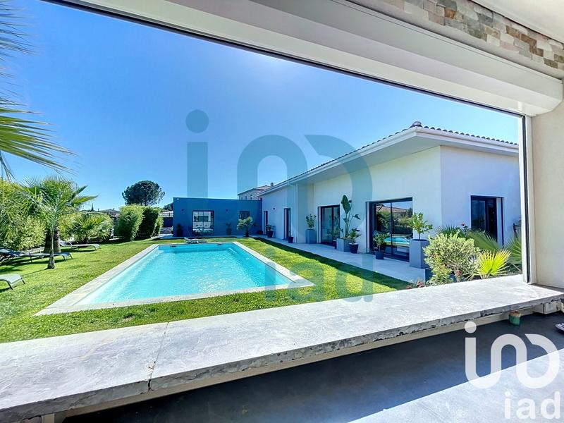 Maison de maîtres - 211 m² - 9 pièces