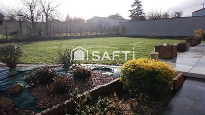 Maison - 123 m² - 5 pièces