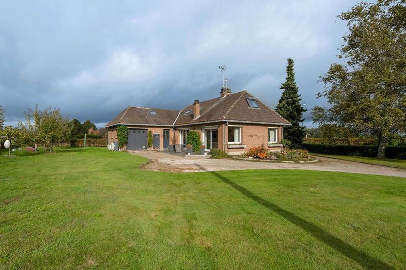 Maison - 150 m² - 5 pièces