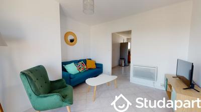 Chambre - 11 m² - 1 pièce