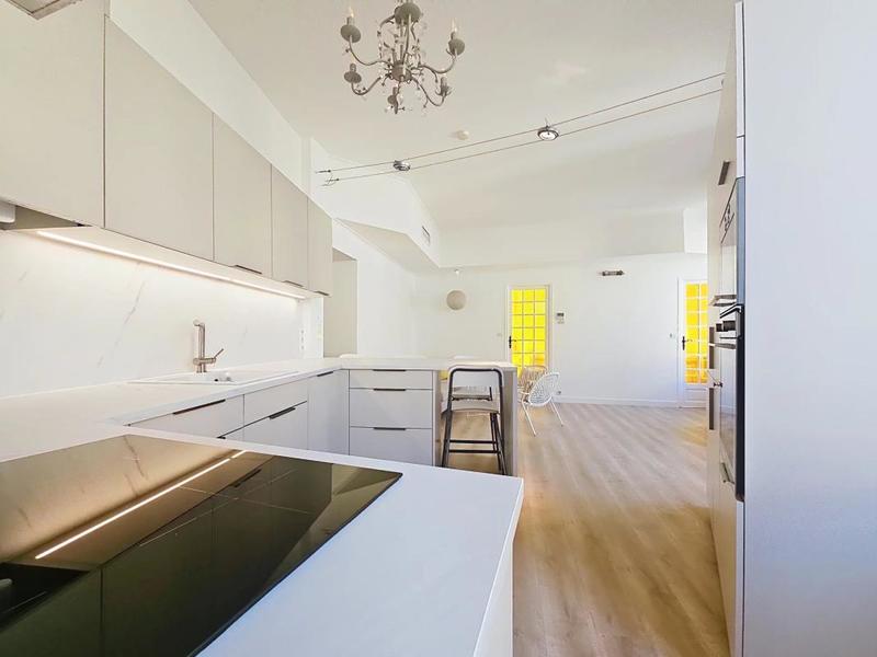 Appartement - 60 m² - 3 pièces