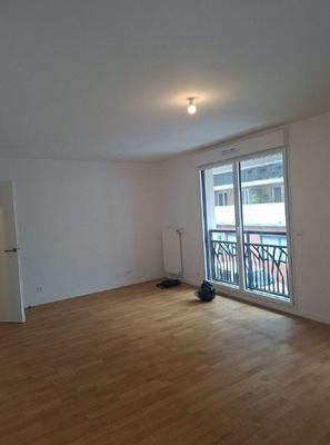 Appartement - 83 m² - 4 pièces