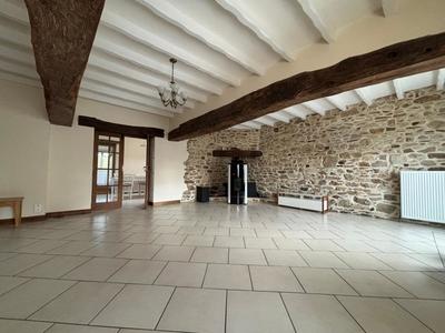 Maison - 262 m² - 6 pièces