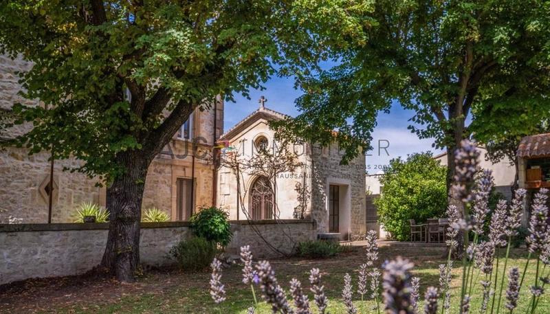 Propriété - 306 m² - 9 pièces