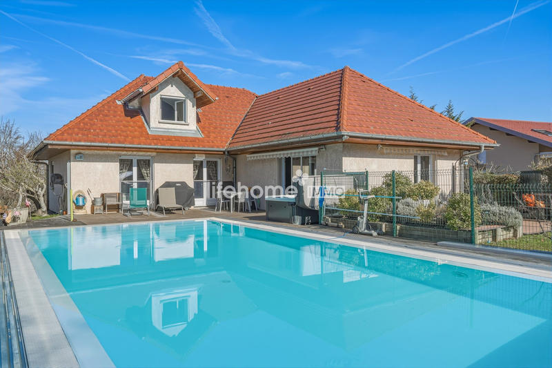 Maison - 164 m² - 8 pièces