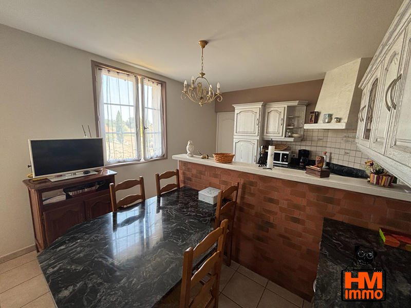 Maison - 180 m² - 6 pièces