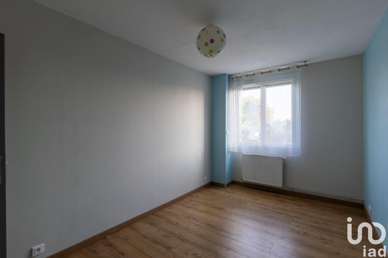 Maison - 210 m² - 8 pièces