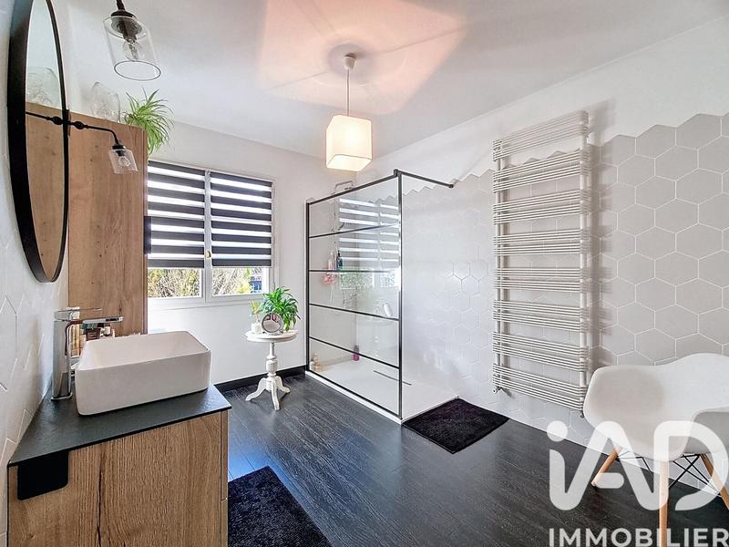 Maison - 190 m² - 6 pièces