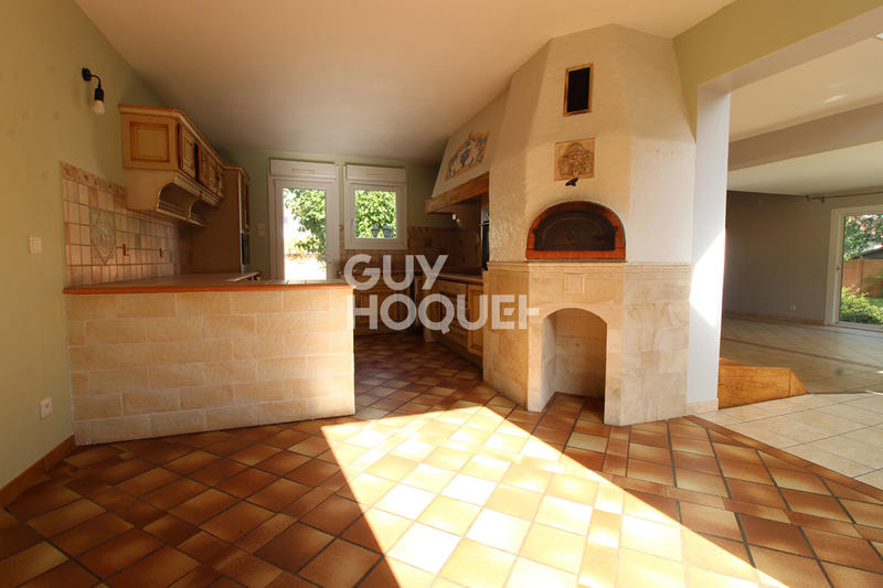 Maison - 175 m² - 8 pièces