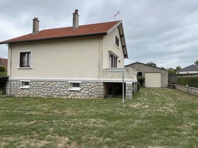 Maison - 109 m² - 7 pièces