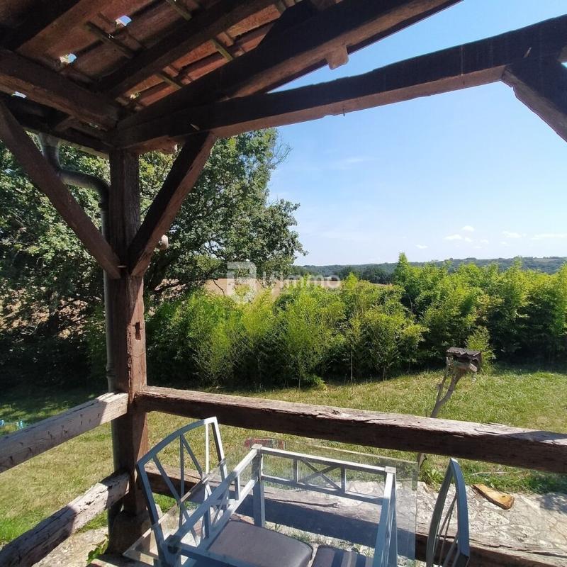 Maison - 190 m² - 5 pièces