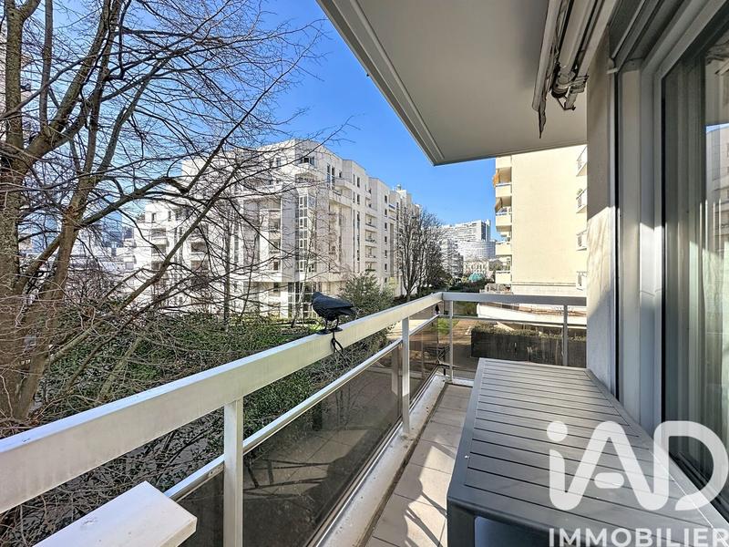 Appartement - 82 m² - 3 pièces
