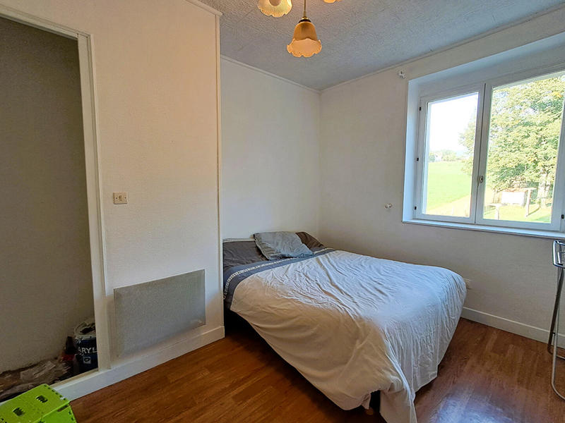 Maison - 93 m² - 5 pièces