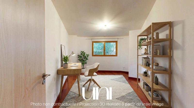 Maison - 200 m² - 7 pièces