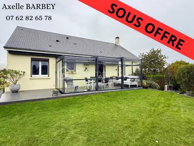 Maison - 98 m² - 5 pièces