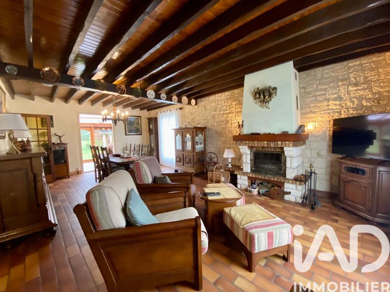 Maison - 180 m² - 7 pièces