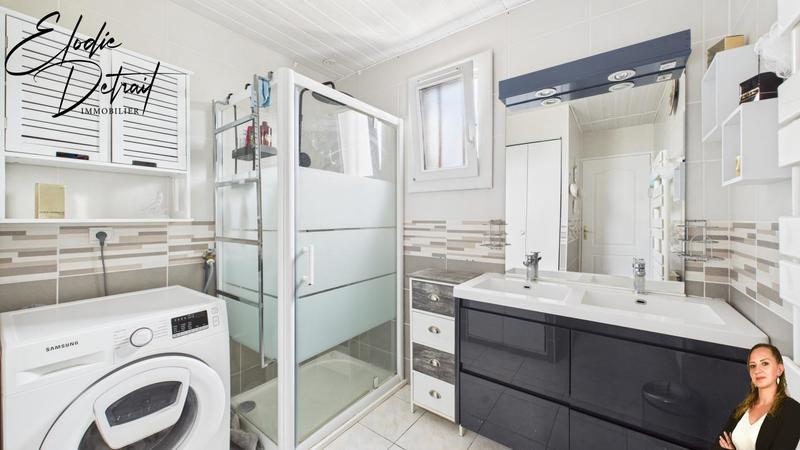 Maison - 92 m² - 5 pièces