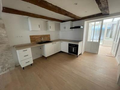 Maison - 80 m² - 3 pièces